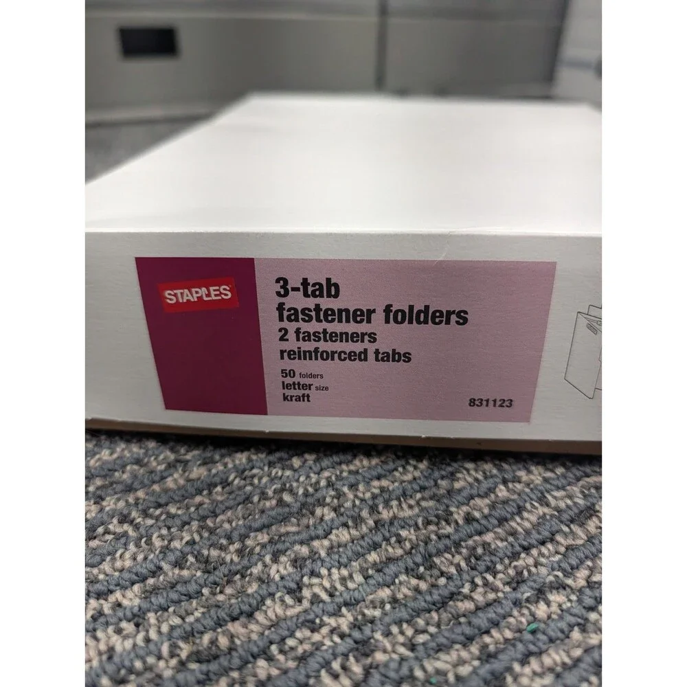 Staples 831123 Fastener Folders, Letter, 3-Tab, Reinforced Tabs, Kraft, 50/Box